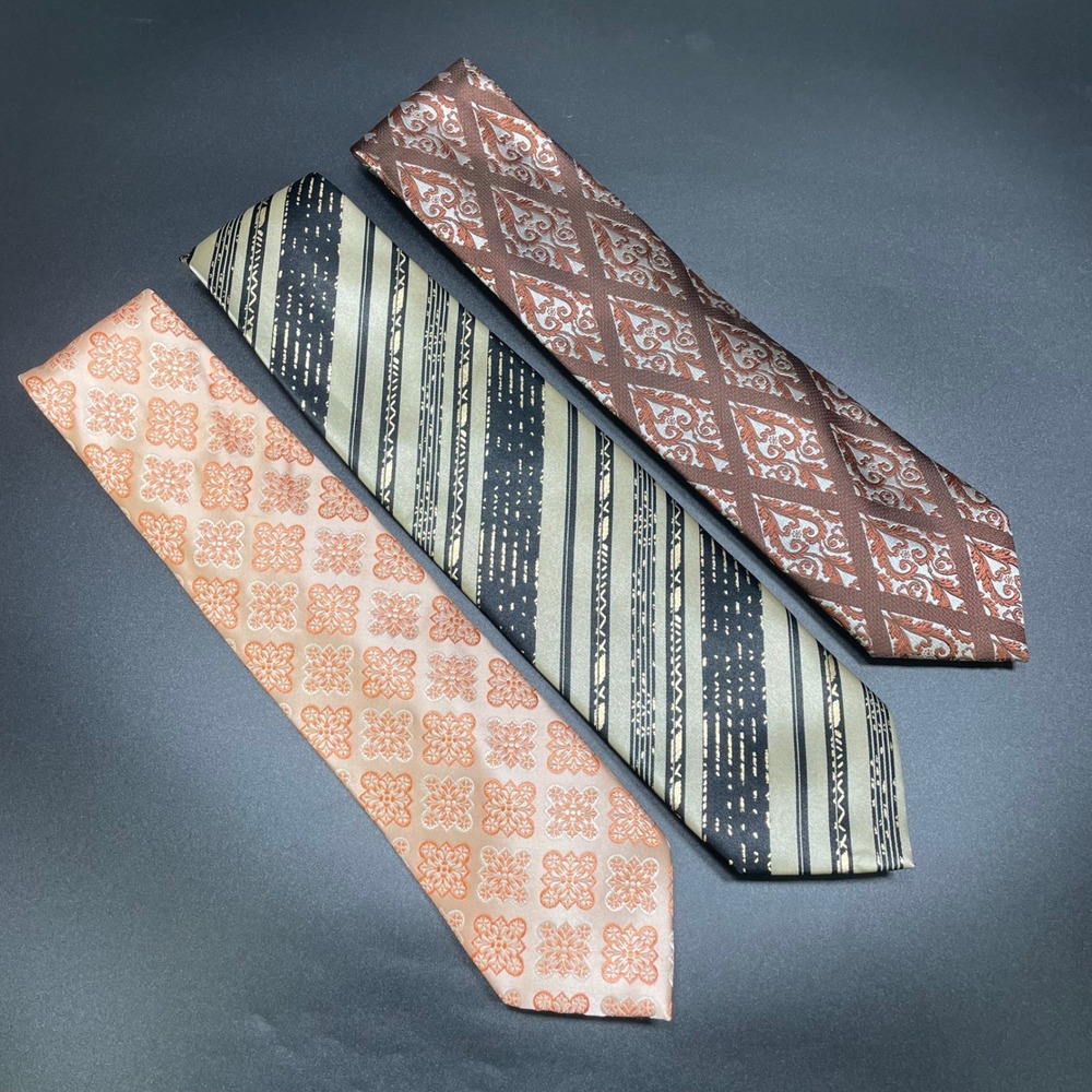 Prime Time Necktie Lot of 3 Mens Multicolor Geometric Paisley Striped Polyester